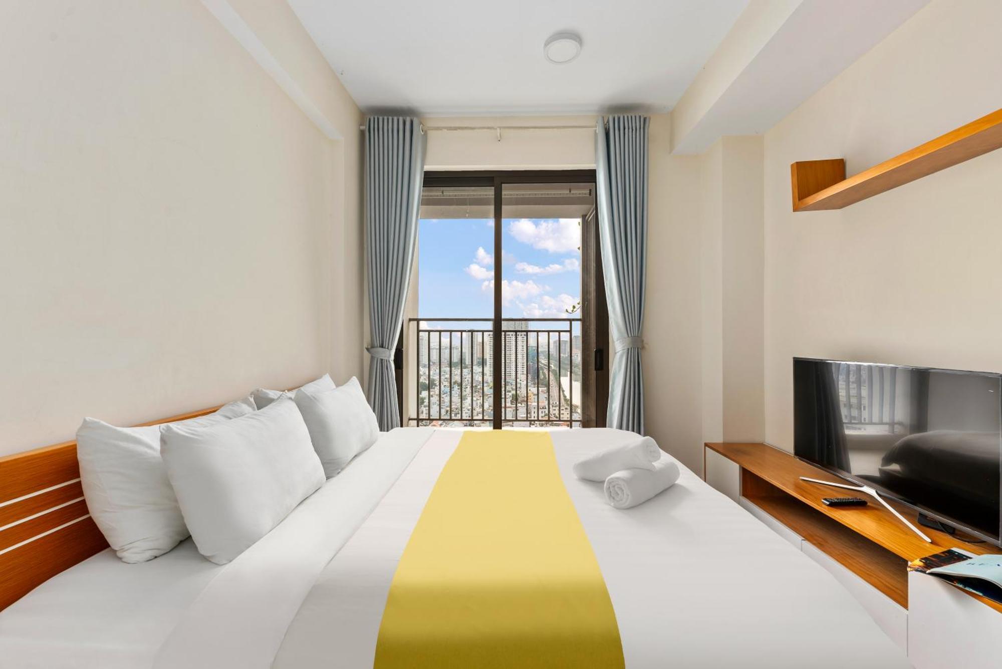 Rem Rivergate Garden Pool Signature - Free 4G Sim For 3 Nights Booking Ho Či Minovo Město Exteriér fotografie